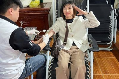 CBGVNV TRƯỜNG MẦM NON YÊN LỘC THAM GIA HIẾN MÁU TÌNH NGUYỆN