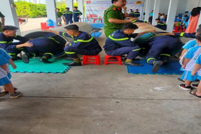 Hướng dẫn kỹ năng thoát hiểm cho trẻ mầm non khi có cháy – hỏa hoạn